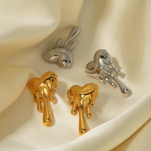 Heart Shape 18K Gold-Plated Earrings SALE 20% OFF + DISCOUNTED SHIPPING - Picture 6 of 6